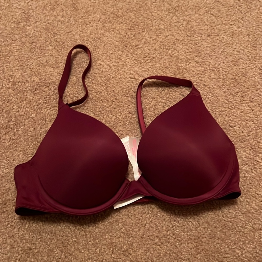 NWT PINK wear everyday push up!